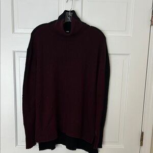 Athleta Burgundy and Black Turtleneck Sweater